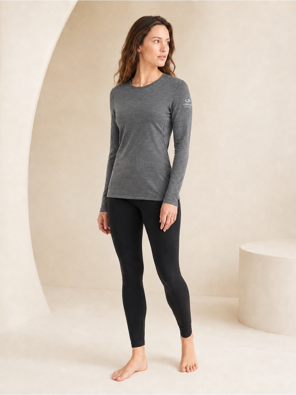 Icebreaker Women’s Bodyfit 200 Merino Wool Thermal Base Layer Top Sz M